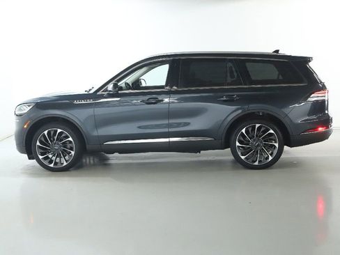 Certified 2024 Lincoln Aviator Reserve w/ Equipment Group 201A AWD/4WD image 41