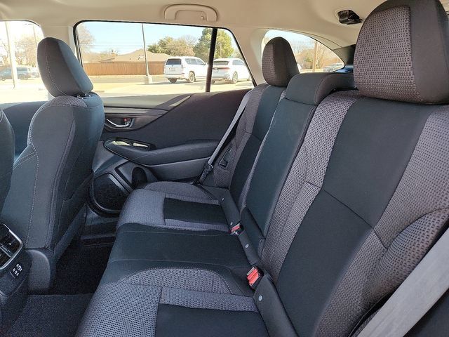 Certified 2025 Subaru Outback Premium w/ Popular Package #1A AWD/4WD image 11
