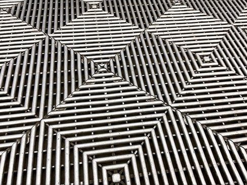 Used 2019 Chevrolet Blazer Premier w/ LPO, Sport Package image 11