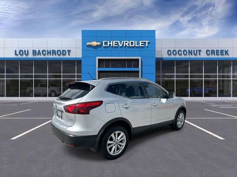 Used 2019 Nissan Rogue Sport SV image 8