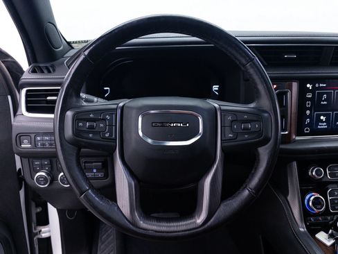 Used 2023 GMC Yukon XL Denali Ultimate AWD/4WD image 41