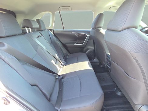 Certified 2025 Toyota RAV4 LE FWD image 15