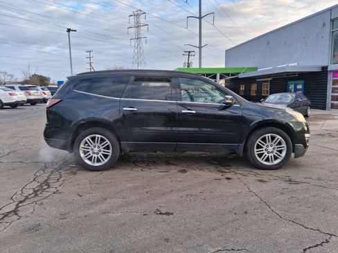 Used 2014 Chevrolet Traverse LT w/ All-Star Edition FWD image 4