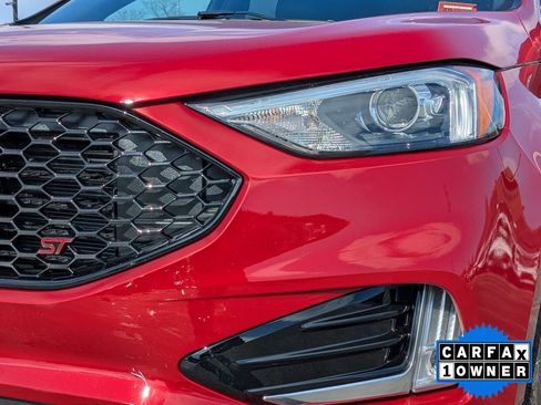 Certified 2023 Ford Edge ST image 10