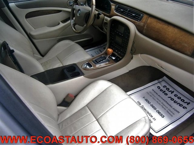 Used 2004 Jaguar S-TYPE 4.2 RWD image 5
