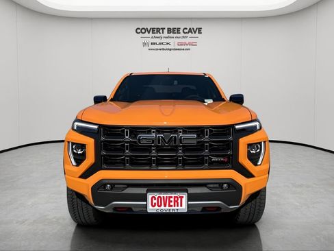 New 2026 GMC Canyon AT4 w/ AT4 Premium Package image 2