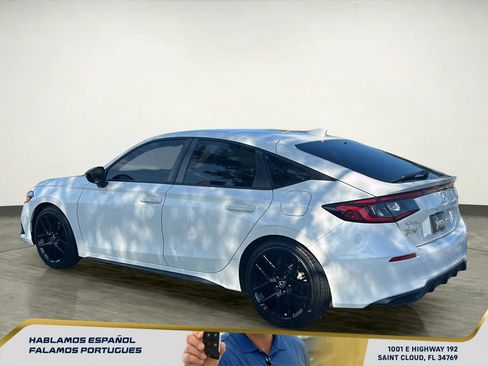 Used 2023 Honda Civic Sport image 4