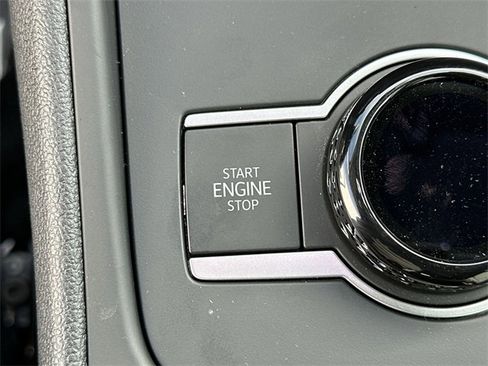 New 2026 Volkswagen Tiguan SE image 23