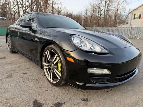 Used 2011 Porsche Panamera image 3