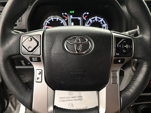 Used 2022 Toyota 4Runner Limited image 21