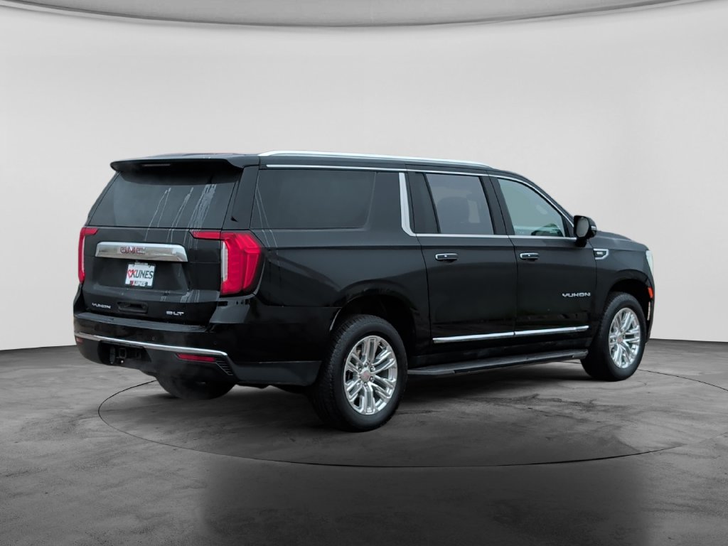Used 2024 GMC Yukon XL SLT w/ SLT Luxury Package AWD/4WD image 7