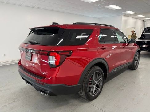 New 2026 Ford Explorer ST image 6