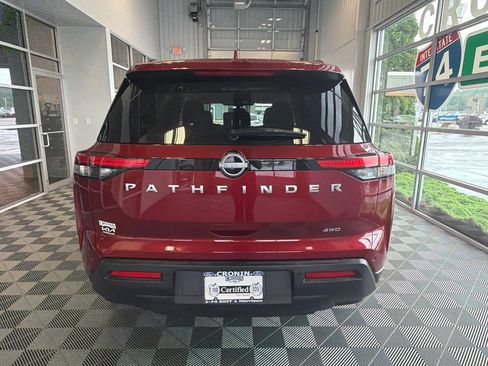 Used 2025 Nissan Pathfinder SV AWD/4WD image 5