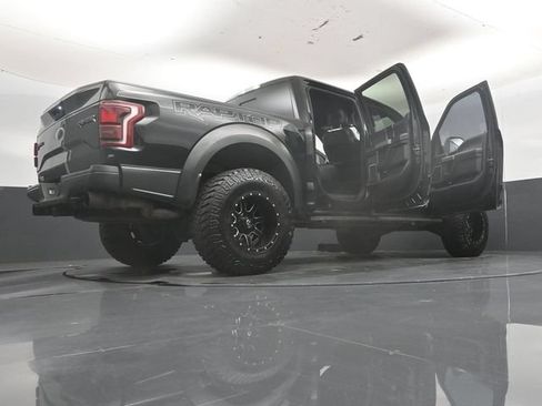 Used 2017 Ford F150 Raptor w/ Equipment Group 802A Luxury AWD/4WD image 59