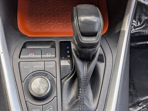 Used 2019 Toyota RAV4 Adventure image 12