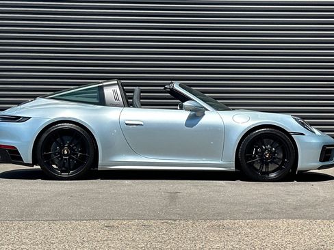 Certified 2023 Porsche 911 Targa 4 GTS image 9