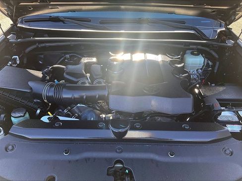 Used 2018 Toyota 4Runner SR5 image 22