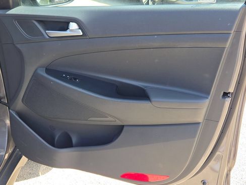 Used 2020 Hyundai Tucson SE AWD/4WD image 6