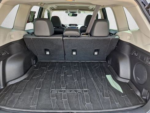 Used 2020 Subaru Forester Limited AWD/4WD image 6