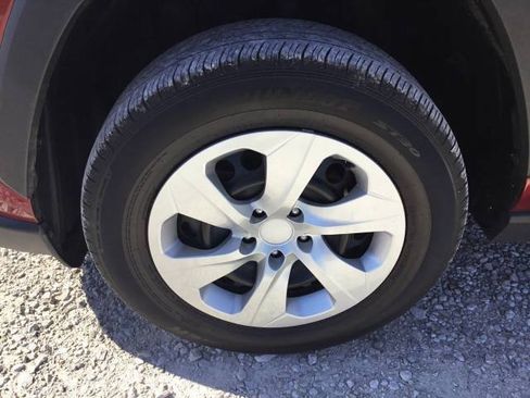 Used 2019 Toyota RAV4 LE w/ All Weather Liner Package AWD/4WD image 9