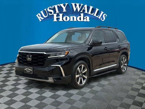Certified 2025 Honda Pilot Elite image 4