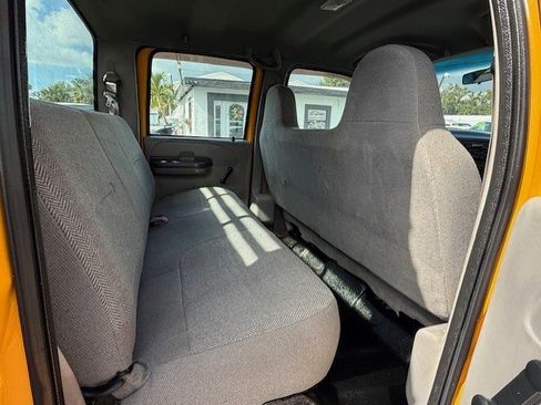 Used 2001 Ford F350 XL image 14