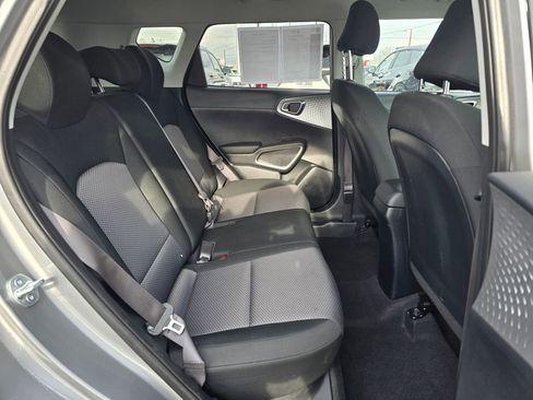 Used 2024 Kia Soul LX w/ Option Group 015 image 14
