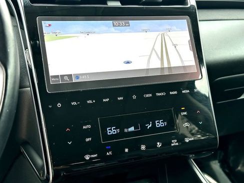 Used 2022 Hyundai Tucson Limited FWD image 14