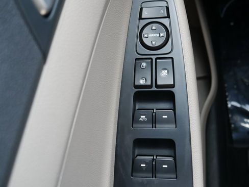 Used 2021 Hyundai Tucson Value w/ Cargo Package image 26