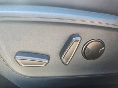 Used 2024 Ford Maverick Lariat w/ FX4 Off-Road Package AWD/4WD image 16