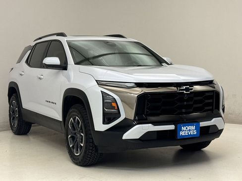 Used 2026 Chevrolet Equinox ACTIV w/ Convenience Package III AWD/4WD image 4