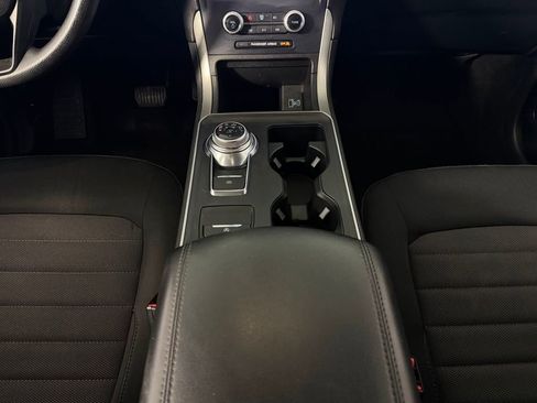 Used 2022 Ford Edge SE AWD/4WD image 15
