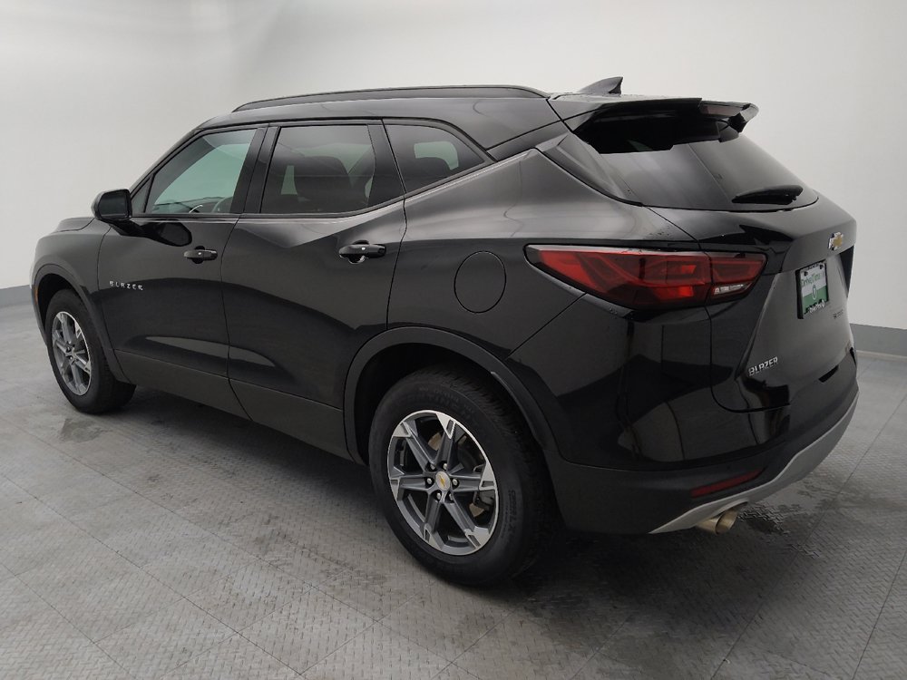 Used 2024 Chevrolet Blazer LT w/ Convenience Package FWD image 3