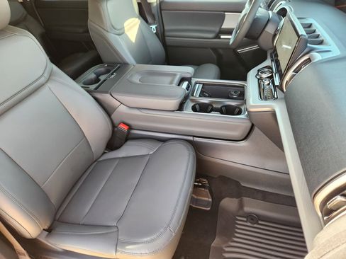 New 2026 Ford Expedition Max Active image 15