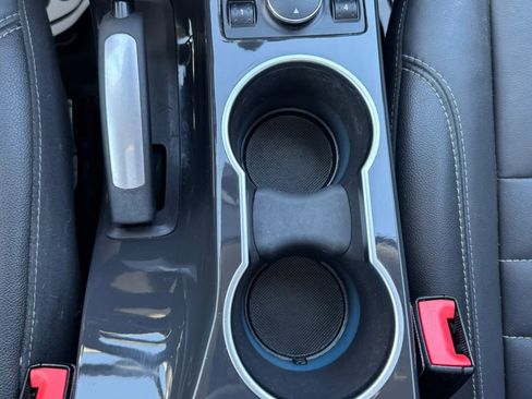 Used 2015 Ford Escape Titanium FWD image 46