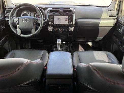 Used 2024 Toyota 4Runner TRD Off-Road Premium AWD/4WD image 9