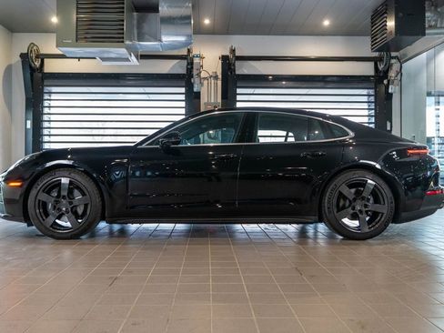 New 2026 Porsche Panamera 4 AWD/4WD image 2