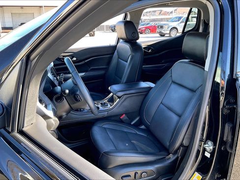 Certified 2023 GMC Acadia SLT w/ Elevation Edition image 7