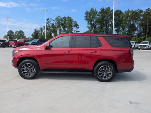 Used 2024 Chevrolet Tahoe Z71 w/ Luxury Package AWD/4WD image 2