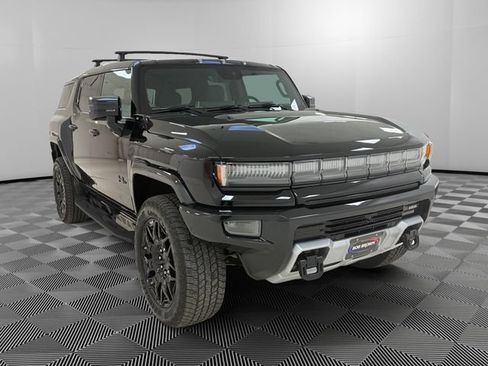 Certified 2025 GMC Hummer EV 3X w/ LPO, Cargo Utility Package AWD/4WD image 7