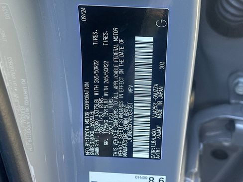 Certified 2024 Lexus GX 550 w/ Accessory Package (2T) image 40