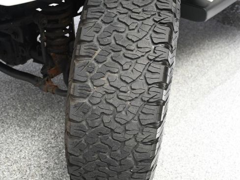 Used 2014 Jeep Wrangler Unlimited Sahara AWD/4WD image 57