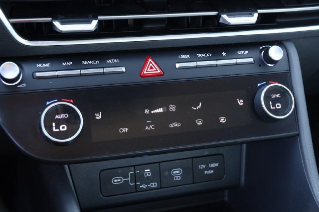 Used 2025 Hyundai Sonata SEL FWD image 17