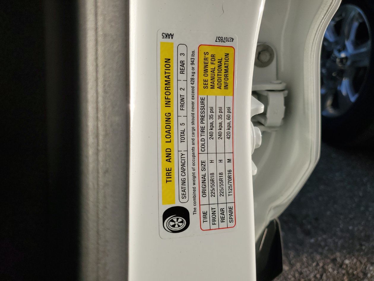 Used 2024 Buick Encore GX Preferred FWD image 30