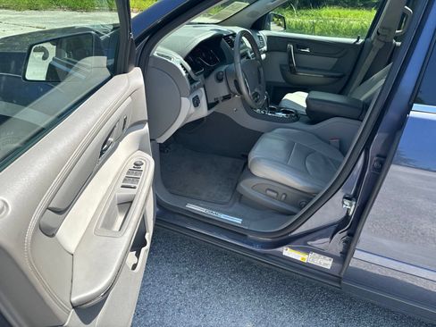 Used 2014 GMC Acadia SLT FWD image 22