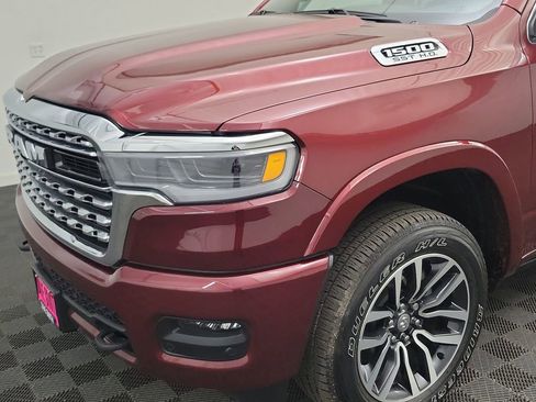 Used 2025 RAM 1500 Limited w/ Body Color Bumper Group image 10