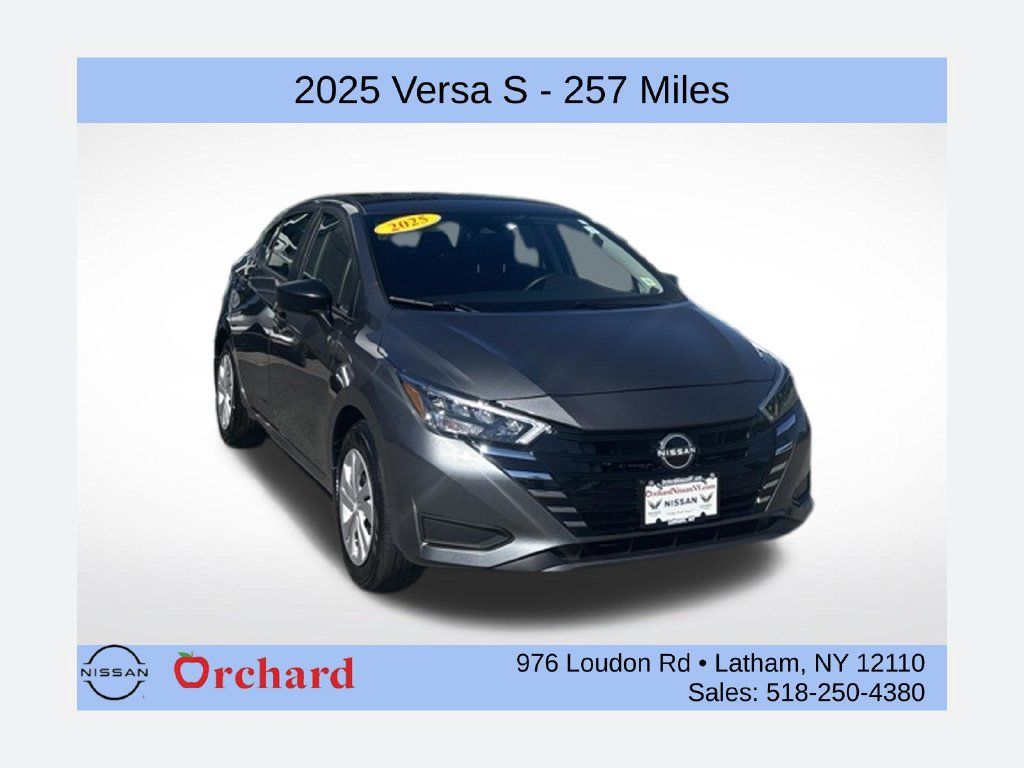 Used 2025 Nissan Versa S w/ Trunk Package FWD 360° Tour