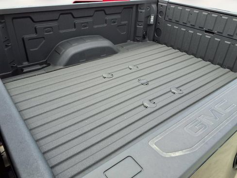 New 2026 GMC Sierra 2500 AT4 w/ AT4 Premium Plus Package AWD/4WD image 21
