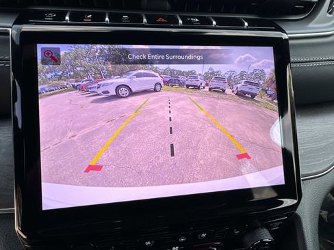 New 2025 Jeep Grand Cherokee L Overland w/ Trailer Tow Package image 28