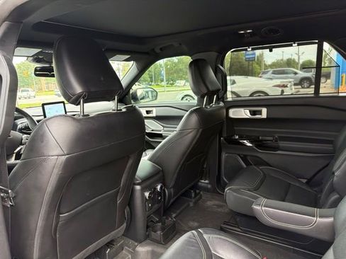 Used 2022 Ford Explorer ST w/ Equipment Group 401A AWD/4WD image 10
